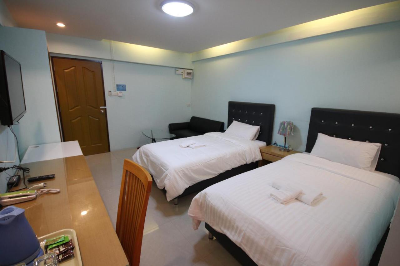J.Residence Szamutprakan Kültér fotó